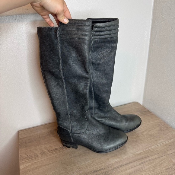 Sorel Women's Quarry Danica Tall Boot Dark Gray - Picture 2 of 7